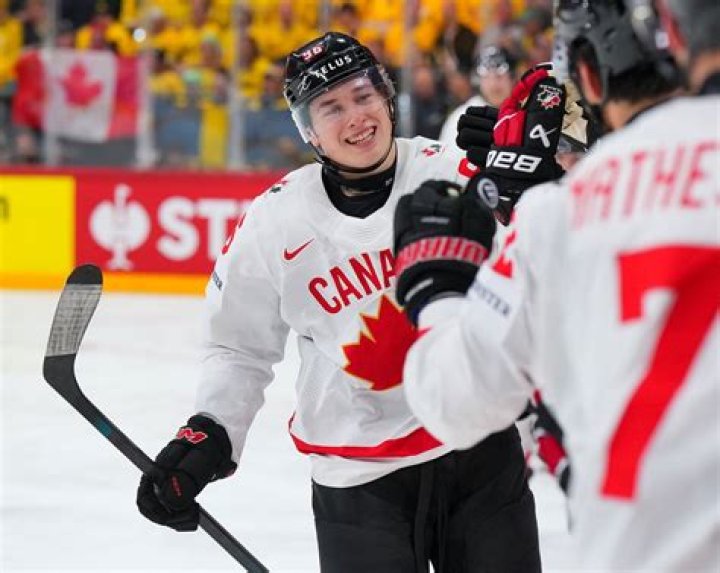 Who Is Ross Colton Dating? Ice Hockey Centerman Relationship Timeline And Career Earnings Explained