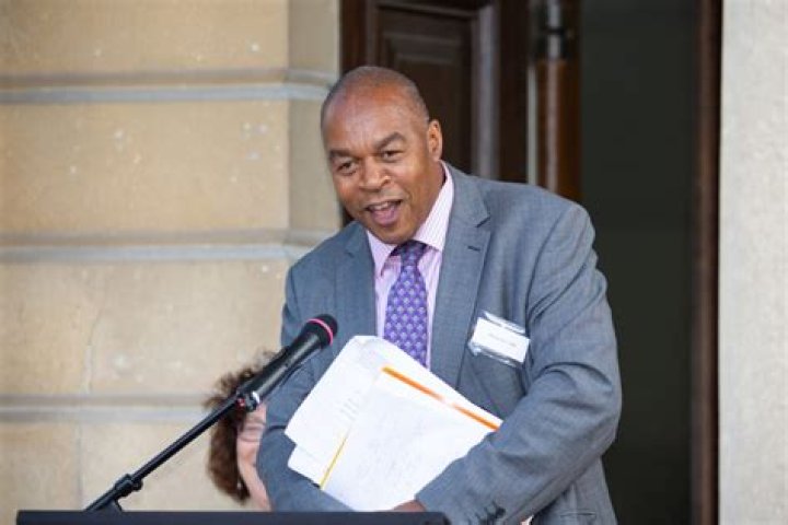 Who Is Wesley Kerr Wife? Find His Wikipedia