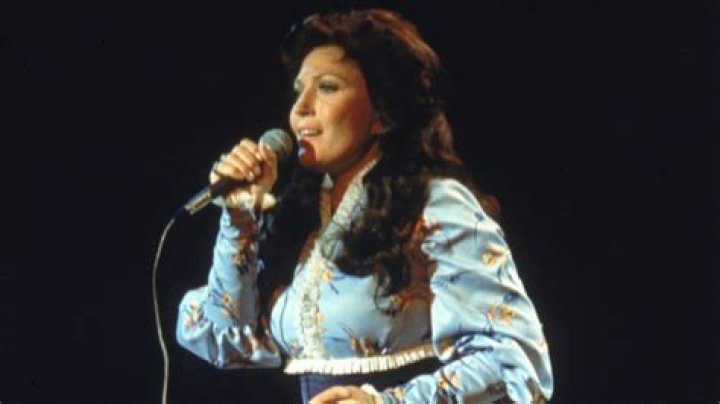 Who played Loretta Lynn in the movie ‘Coal Miner’s Daughter?’