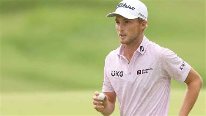 Will Zalatoris Age, height, parents, married, family, daughter, wedding, stats, earnings, net worth