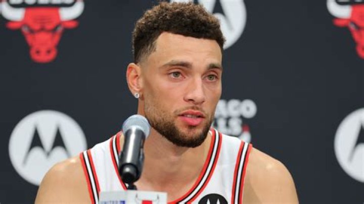 Zach LaVine Biography - Facts, Childhood, Family Life & Achievements
